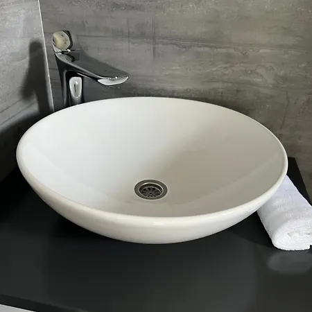 River Drina & Wellness דירה *